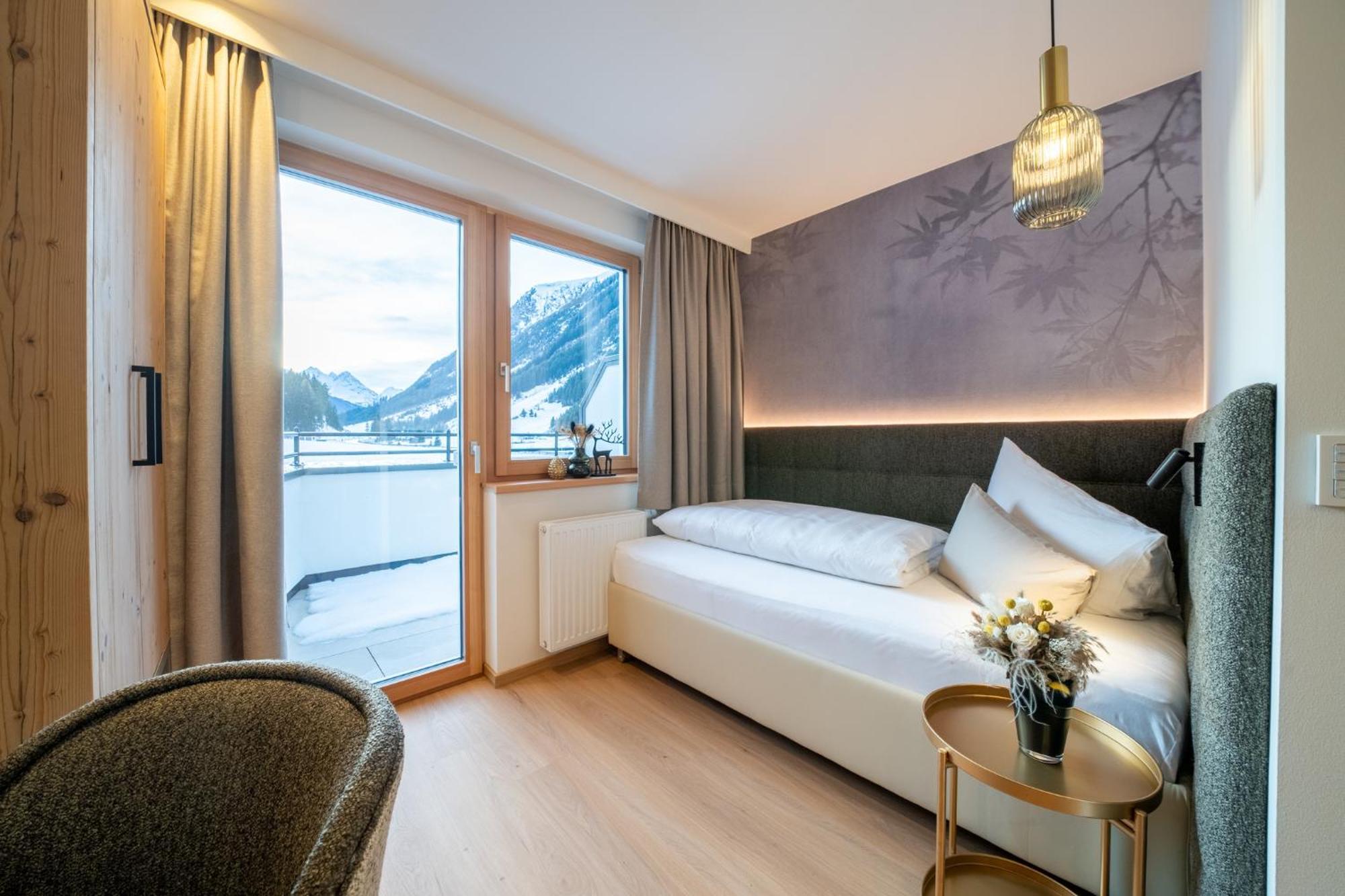Single Room Comfort