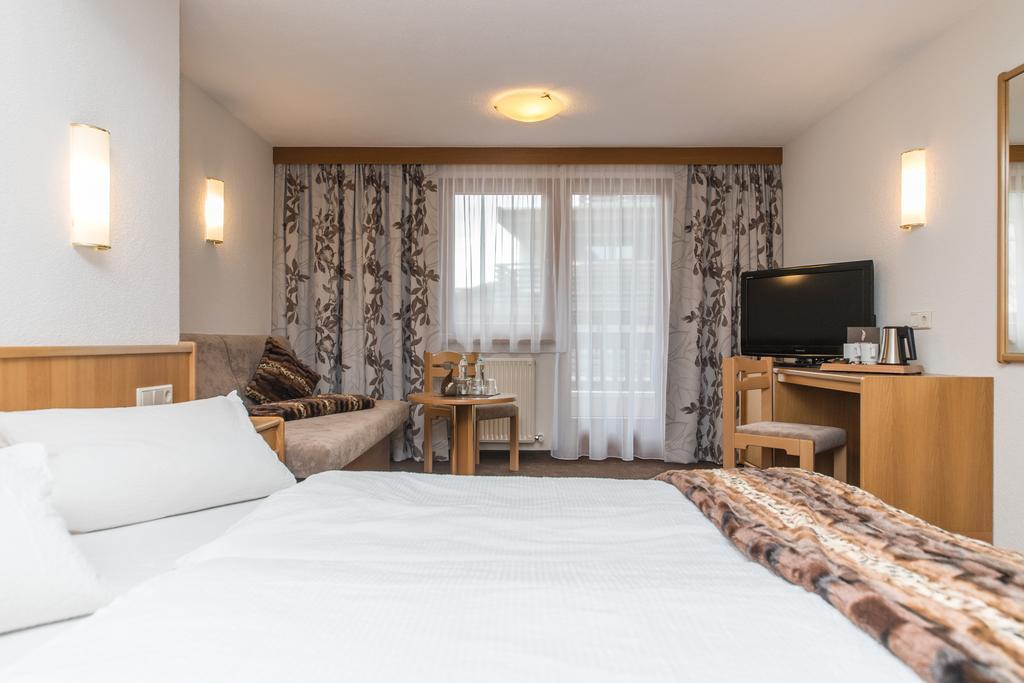 Chambre Triple avec Balcon