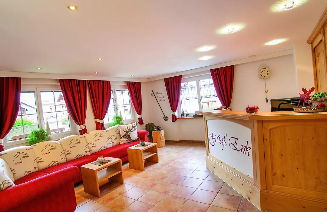Hotel Garni Chasa Sulai-1