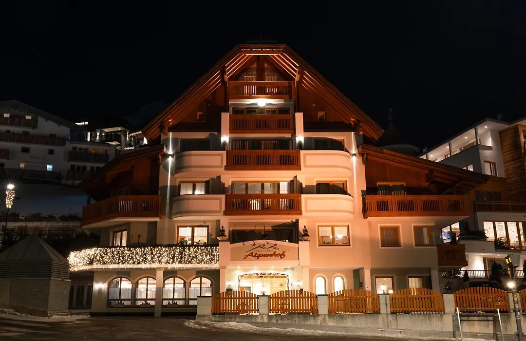 Hotel Garni Alpenhof-1