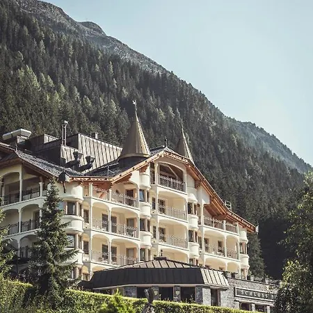 Schlosshotel Ischgl-2