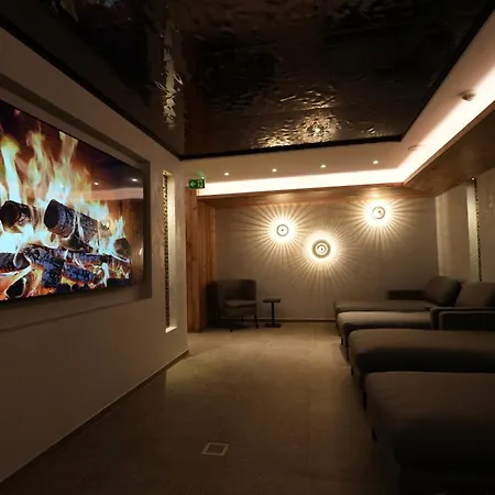 Hotel Garni Astoria-2